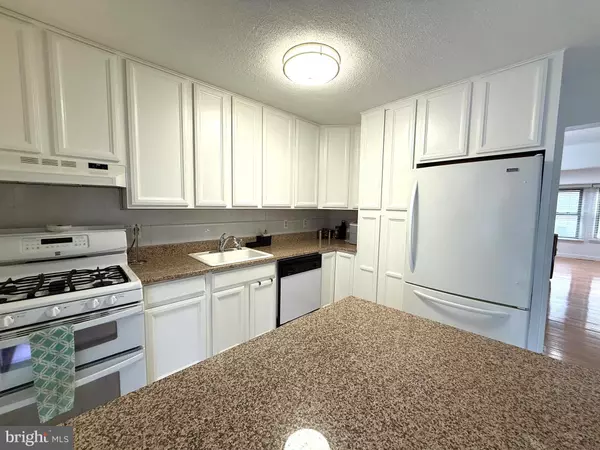 East Windsor, NJ 08520,542 FAIRFIELD RD