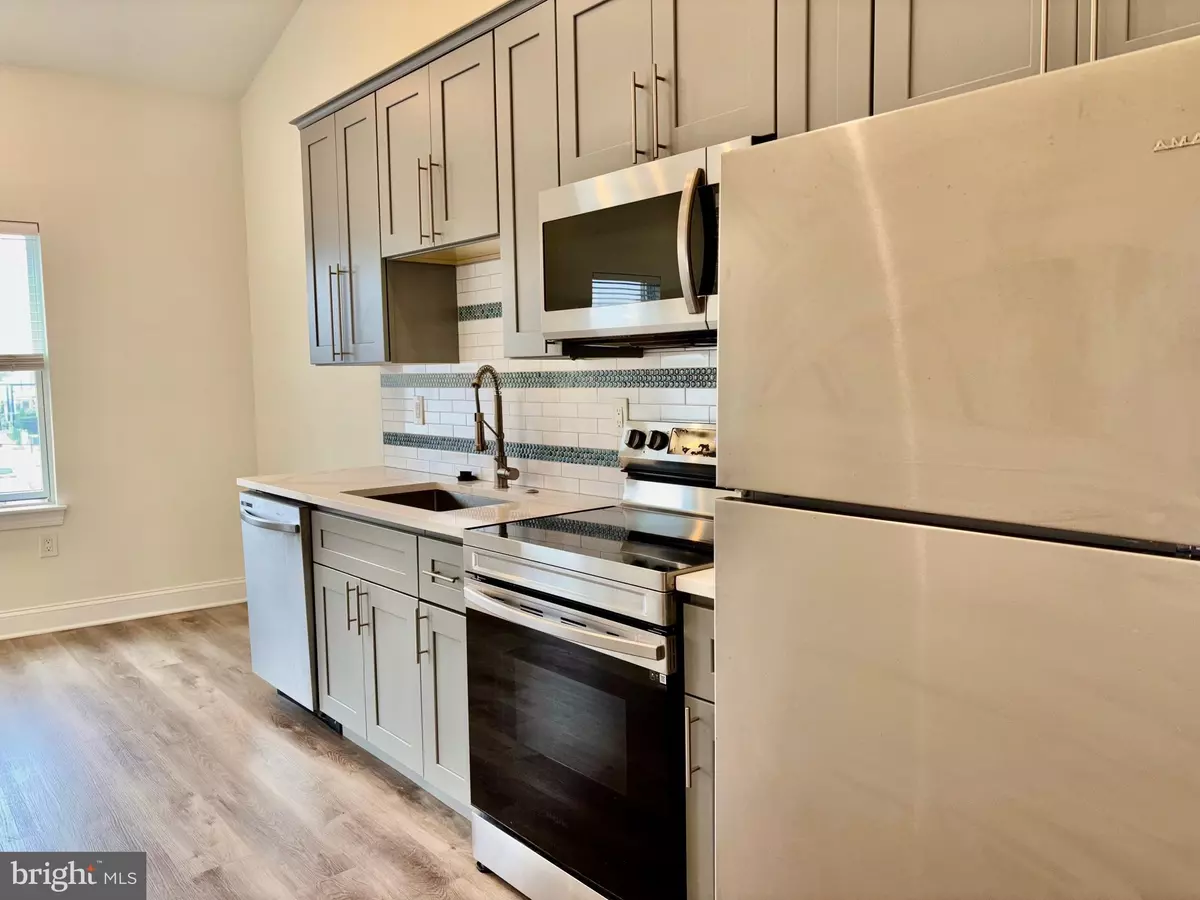 Philadelphia, PA 19128,6601 RIDGE AVE #D