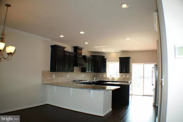 Hanover, MD 21076,7581 CROWLEY ST