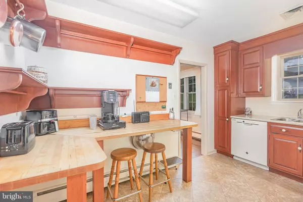 Camp Hill, PA 17011,411 ALLENDALE WAY