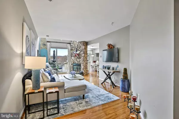 Reston, VA 20191,11218 HARBOR CT