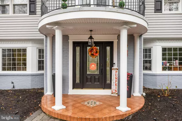 Cherry Hill, NJ 08034,68 CROOKED LN