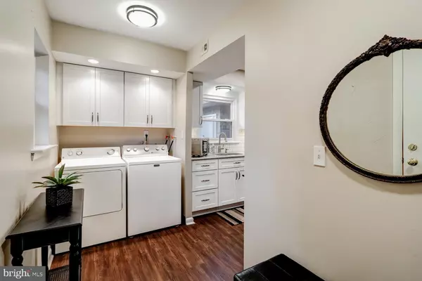 Lancaster, PA 17601,354 VALLEYBROOK DR