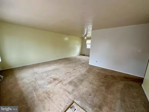 Dover, DE 19901,337 MACARTHUR DR