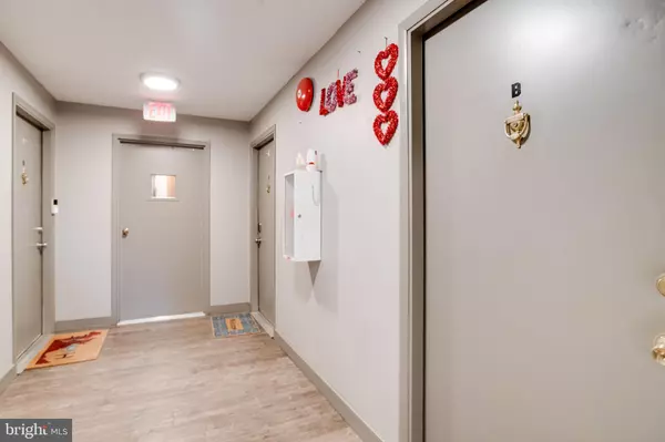 Pasadena, MD 21122,3503-B DAVENPORT CT #B