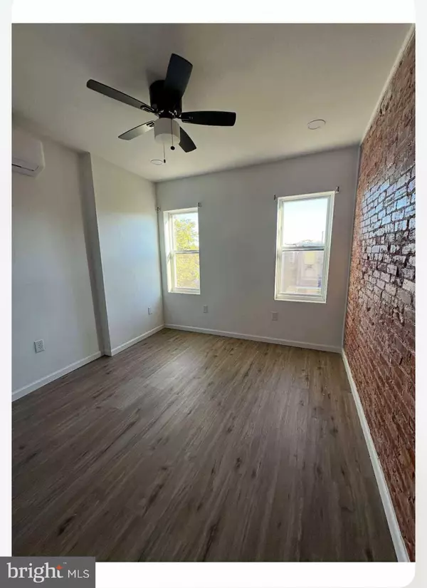 Philadelphia, PA 19131,5320 KERSHAW ST #2ND FL