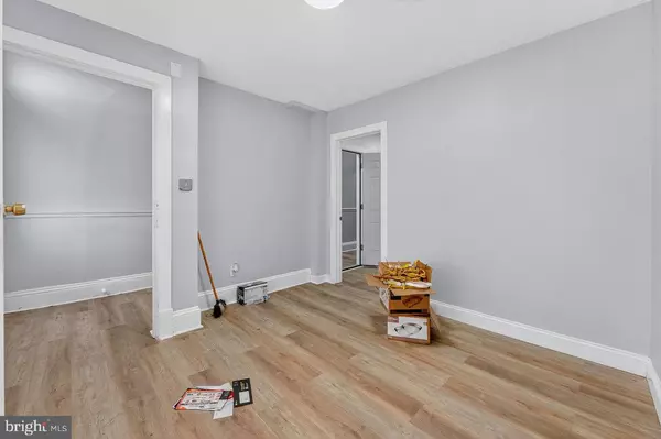 Trenton, NJ 08608,11 N WILLOW ST #1