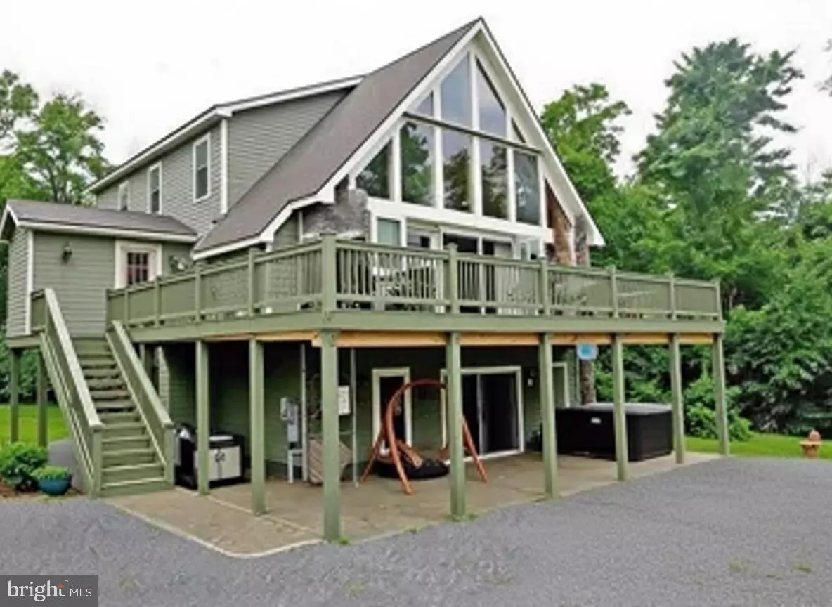 Oakland, MD 21550,220 WOODLANDS HILL LN