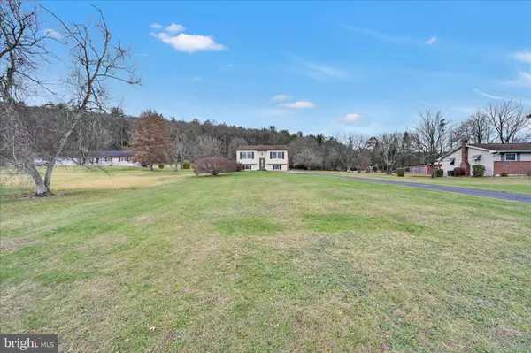 Pine Grove, PA 17963,14 BROOKSIDE RD