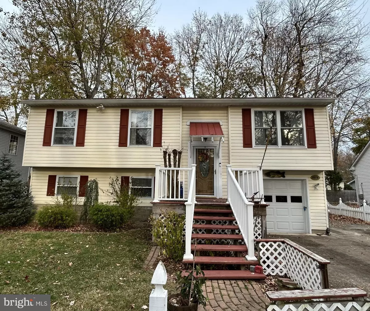 Deale, MD 20751,5979 3RD ST