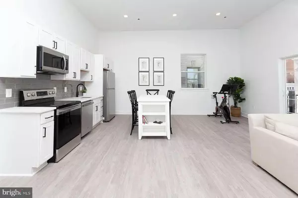 Baltimore, MD 21202,211 SAINT PAUL ST #403