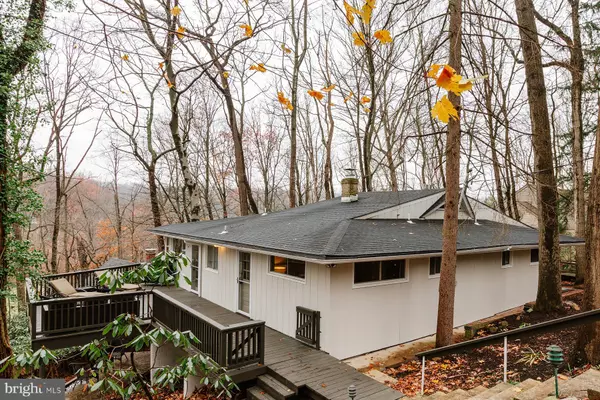 Mt Gretna, PA 17064,425 YALE AVE