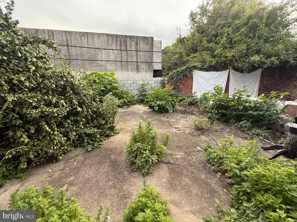 Philadelphia, PA 19141,1204 W ROCKLAND ST