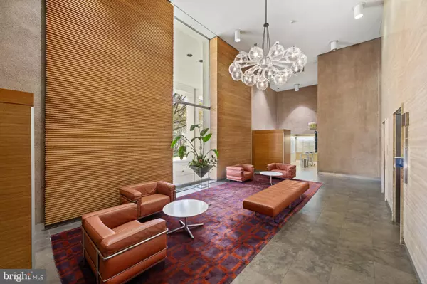 Philadelphia, PA 19106,200 LOCUST ST #10GN