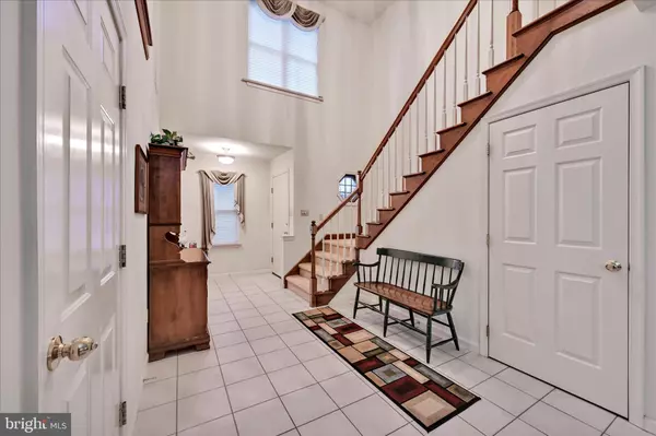 Orwigsburg, PA 17961,313 LANTERN GREEN WAY