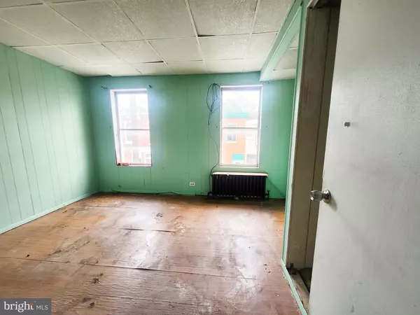 Philadelphia, PA 19146,1424 S HICKS ST