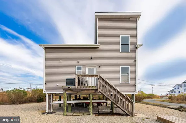 Bayville, NJ 08721,54 BEACH AVE