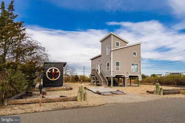 Bayville, NJ 08721,54 BEACH AVE