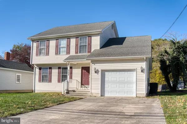 Dover, DE 19901,711 E DIVISION ST