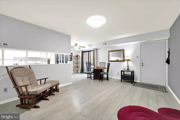 Wilmington, DE 19808,4908 W BRIGANTINE CT