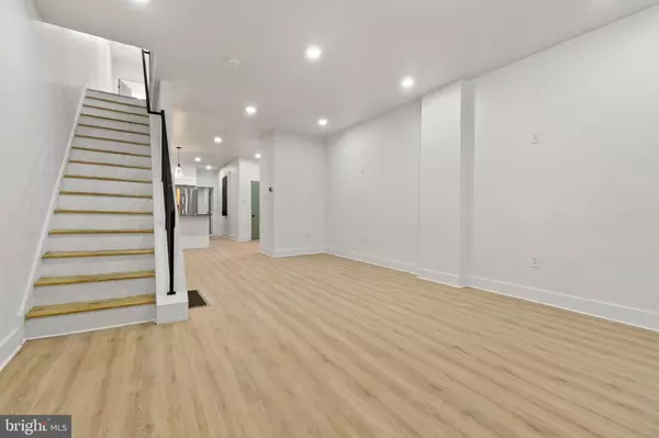 Philadelphia, PA 19131,5214 W JEFFERSON ST