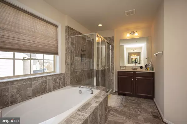 Lanham, MD 20706,2703 SWANN WING CT