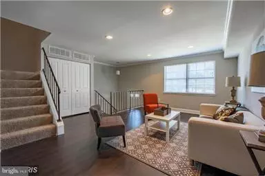 Baltimore, MD 21228,32 GOLDEN HILL CT