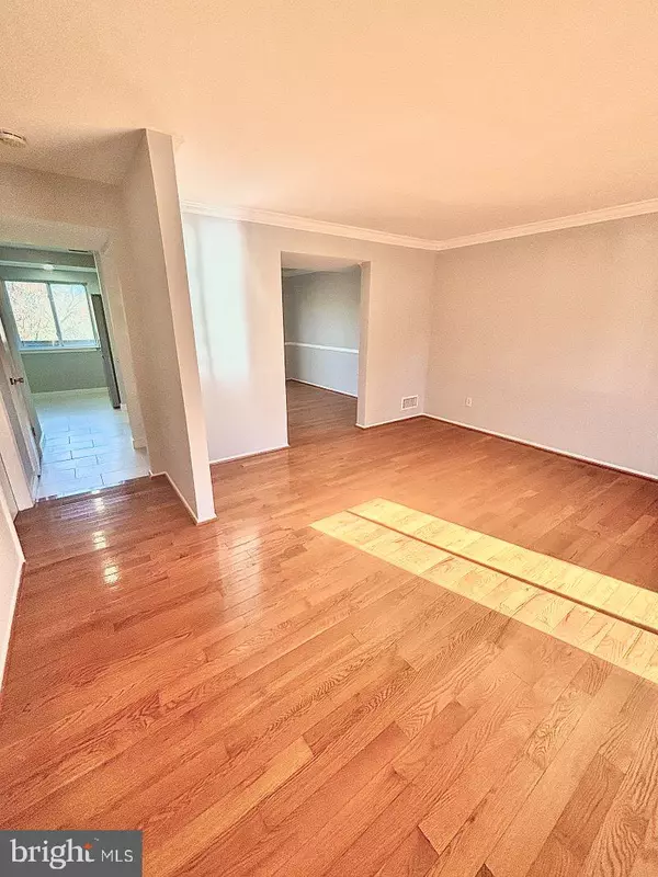 Montgomery Village, MD 20886,19397 KEYMAR WAY