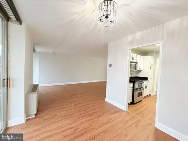 Alexandria, VA 22312,301 N BEAUREGARD ST N #703