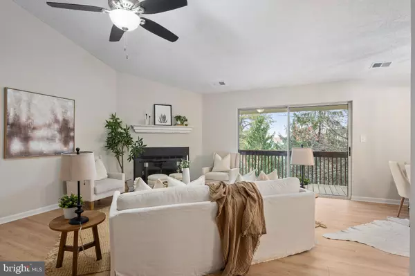 Glen Burnie, MD 21060,6607 RAPID WATER WAY #302