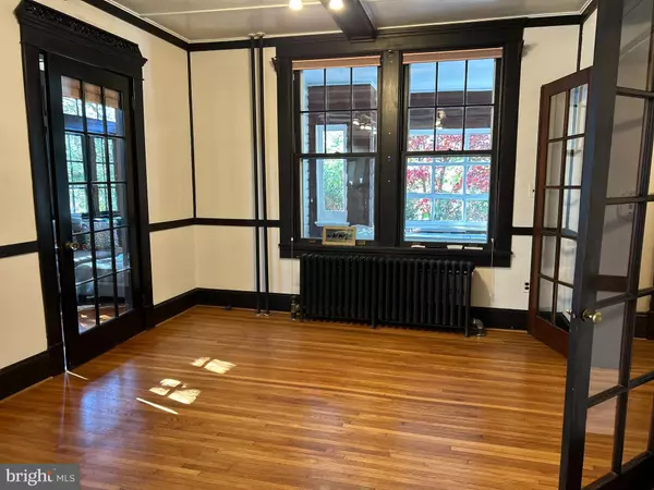 Silver Spring, MD 20910,10023 MENLO AVE