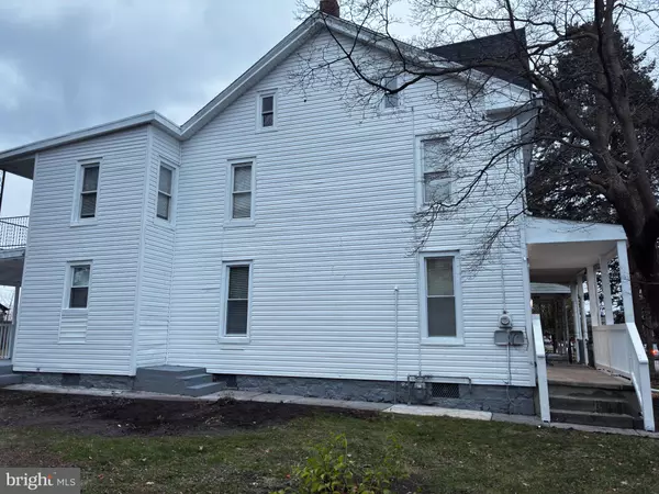 Harrisburg, PA 17110,3863 N 6TH ST