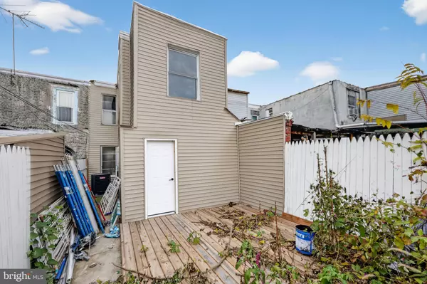 Philadelphia, PA 19125,1819 E SERGEANT ST