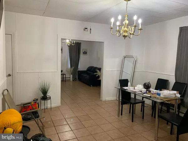 Lebanon, PA 17046,121 N 12TH ST