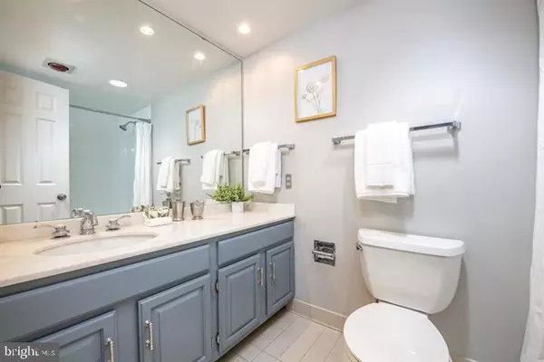 Washington, DC 20007,1080 WISCONSIN AVE NW #102