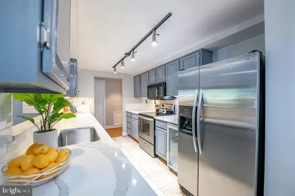 Washington, DC 20007,1080 WISCONSIN AVE NW #102