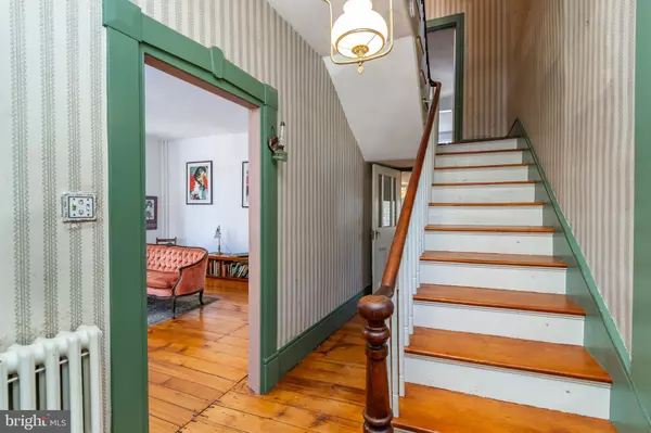 Lambertville, NJ 08530,45 YORK ST