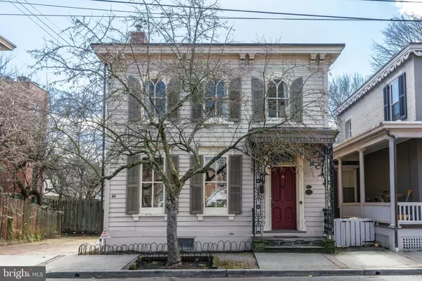 Lambertville, NJ 08530,45 YORK ST