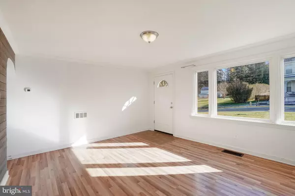 Seven Valleys, PA 17360,127 CHURCH ST