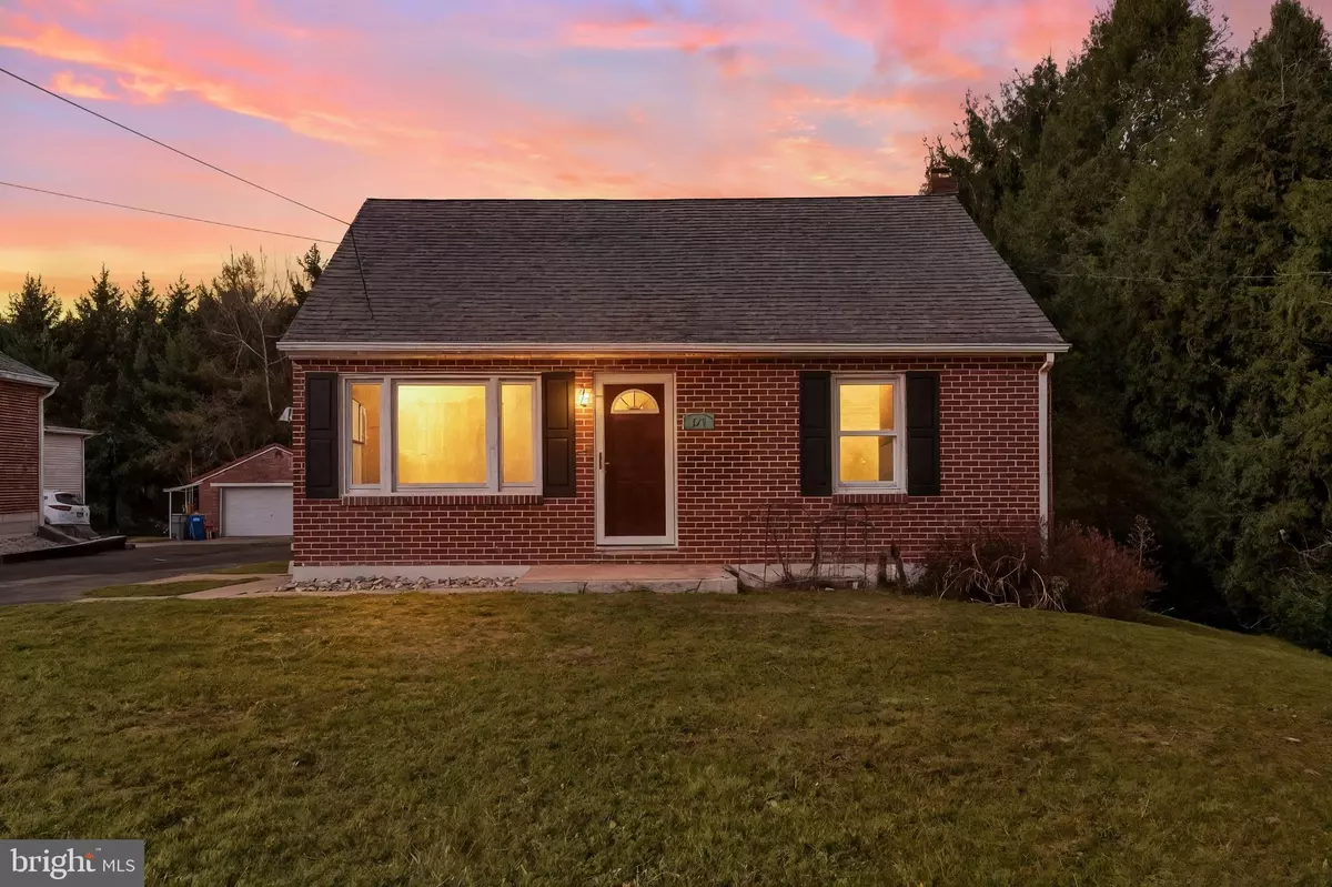 Seven Valleys, PA 17360,127 CHURCH ST