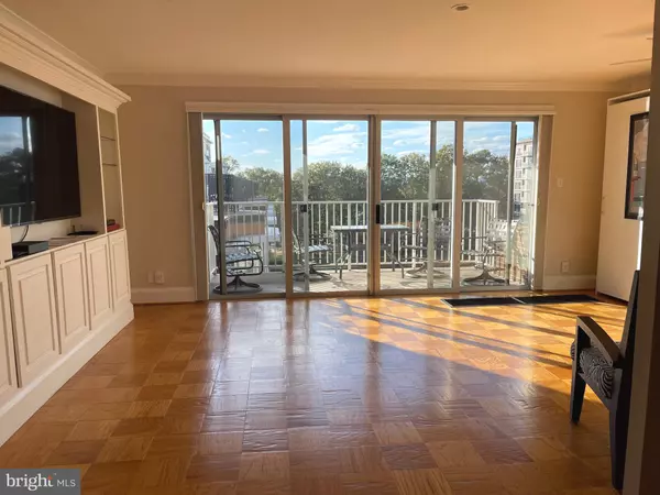 Washington, DC 20024,520 N ST SW #S618