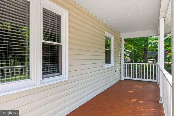 2180 HARPOON DR, Stafford, VA 22554