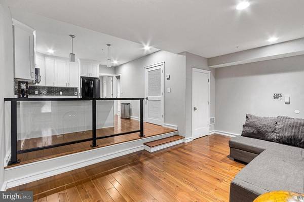 Philadelphia, PA 19122,1323 N 7TH ST #2