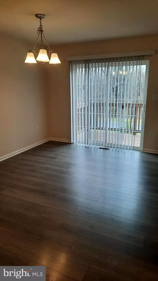 Mechanicsburg, PA 17050,945 ADMIRALS QUAY DR