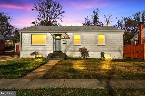 4715 BOILING BROOK PKWY, Rockville, MD 20852