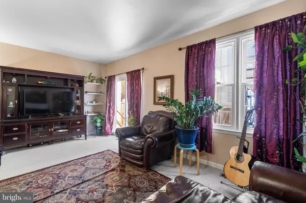 Sandy Spring, MD 20860,1043 WINDRUSH LN #5