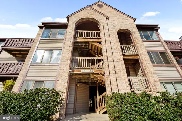 4208A ABERDEEN DR, Mount Laurel, NJ 08054