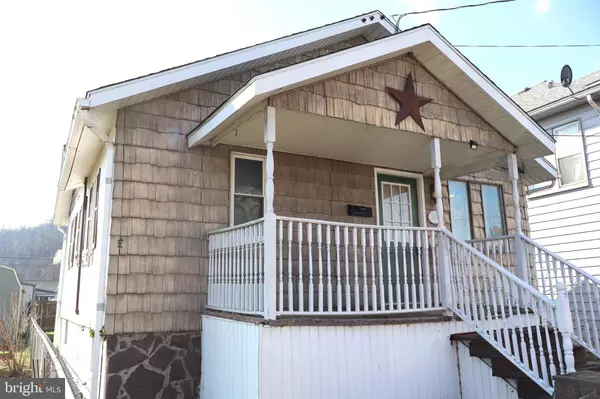 Ridgeley, WV 26753,16 E SECOND AVE