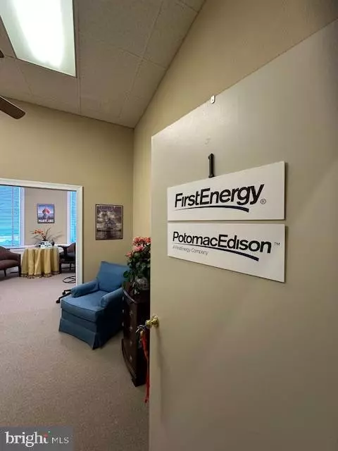 Annapolis, MD 21401,68 STATE CIRCLE