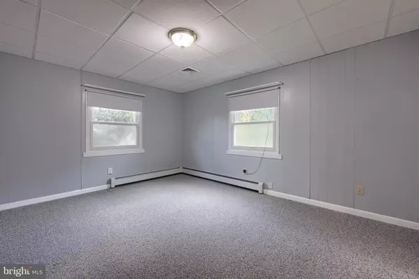 Annville, PA 17003,104 HORSESHOE DR